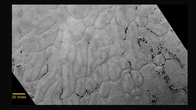 pluto_heart_of_the_heart_03